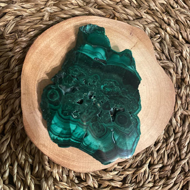 Slice malachite raw cluster unique design 176 grams + FREE wood stand